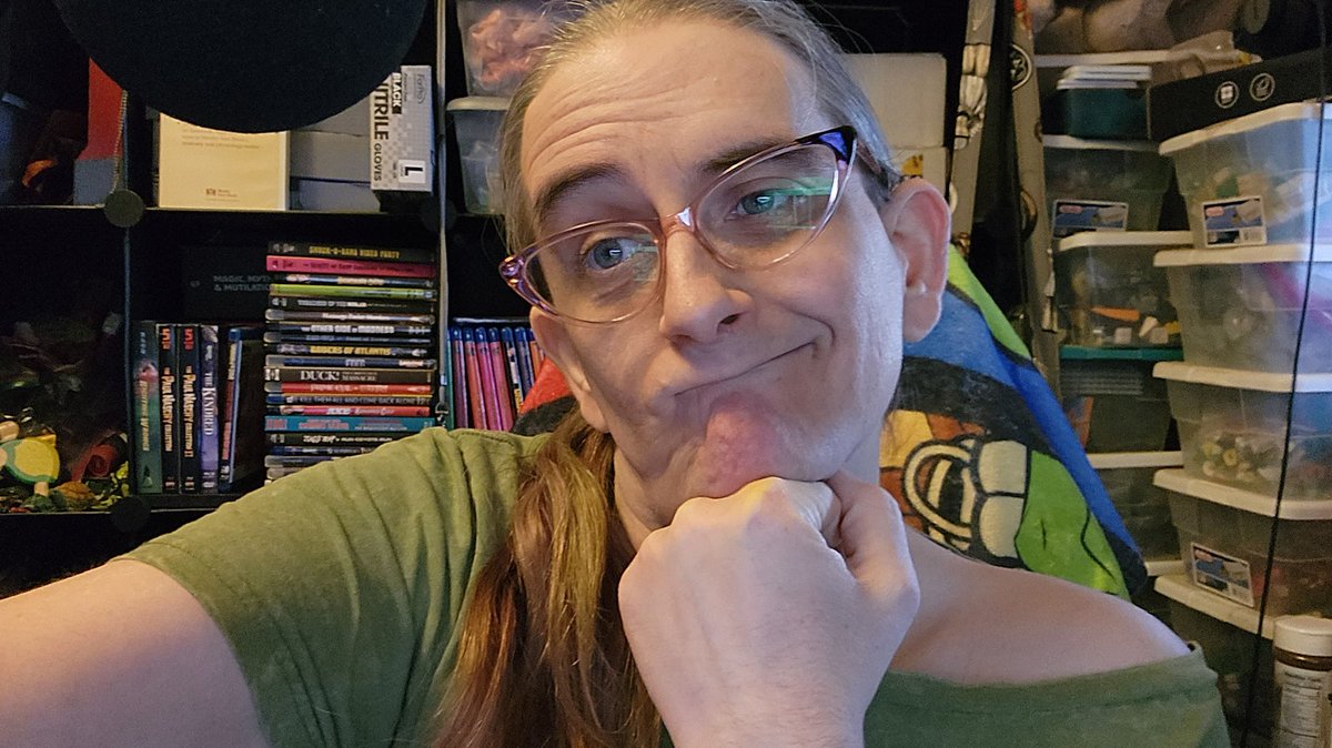 Gelatinous Cube Girl on Twitter "Too much shoulder? 😚 See you in 10