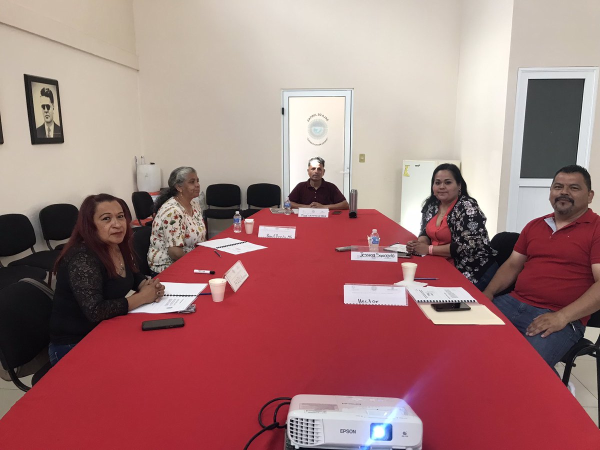 RogerCastilloR's tweet photo. #InstitutodeEducaciónObrera #FIDTH cursos “La Participación de los Trabajadores en las Utilidades de la Empresa” #EnsamblesDerramadero #STOIC #PROESA #SITEC educación sustentada legalmente #SR®️ @tereso_medina @ardavilame @Marcelinoenri10 @jesus_castill67 https://t.co/lzTVZZYx4m