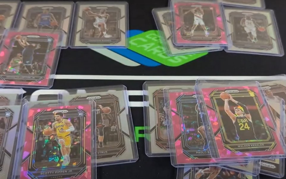 Panini Prizm Pink Ice Recap on 
youtu.be/LIDM30lRIM4 

#youtube 

at least 1 pink ice rookie per box. 
Tough Box vs Red Ice

#panini #whodoyoucollect #noad #sportscards #basketballcards #completecards #ebayseller 
#paniniprizm #nba #lakers #walkerkessler