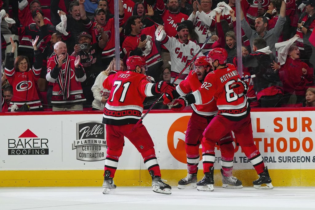 SportsBettingDime on Twitter "A bettor at DKSportsbook has put