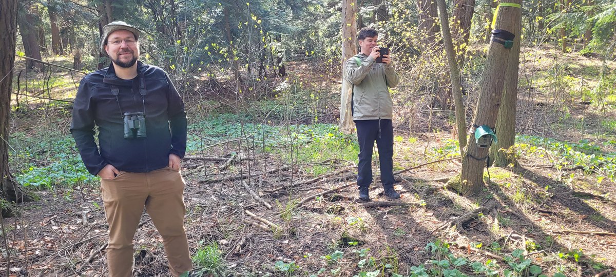 Centre for Biodiversity Genomics (CBG) (@cbg_uofg) on Twitter photo Tommi Mononen (rt) from <a href="/LifeplanProject/">Lifeplan</a>, led by <a href="/helsinkiuni/">University of Helsinki</a>, visited the project's field research site <a href="/uofg/">University of Guelph</a> <a href="/uogarboretum/">UofG Arboretum</a>. CBG's Mikko Pentinsaari (lt) is monitoring this site looking for wildlife, spores in the air, and flying insects. helsinki.fi/en/projects/li… Tommi Mononen (rt) from <a href="/LifeplanProject/">Lifeplan</a>, led by <a href="/helsinkiuni/">University of Helsinki</a>, visited the project's field research site <a href="/uofg/">University of Guelph</a> <a href="/uogarboretum/">UofG Arboretum</a>. CBG's Mikko Pentinsaari (lt) is monitoring this site looking for wildlife, spores in the air, and flying insects. helsinki.fi/en/projects/li…