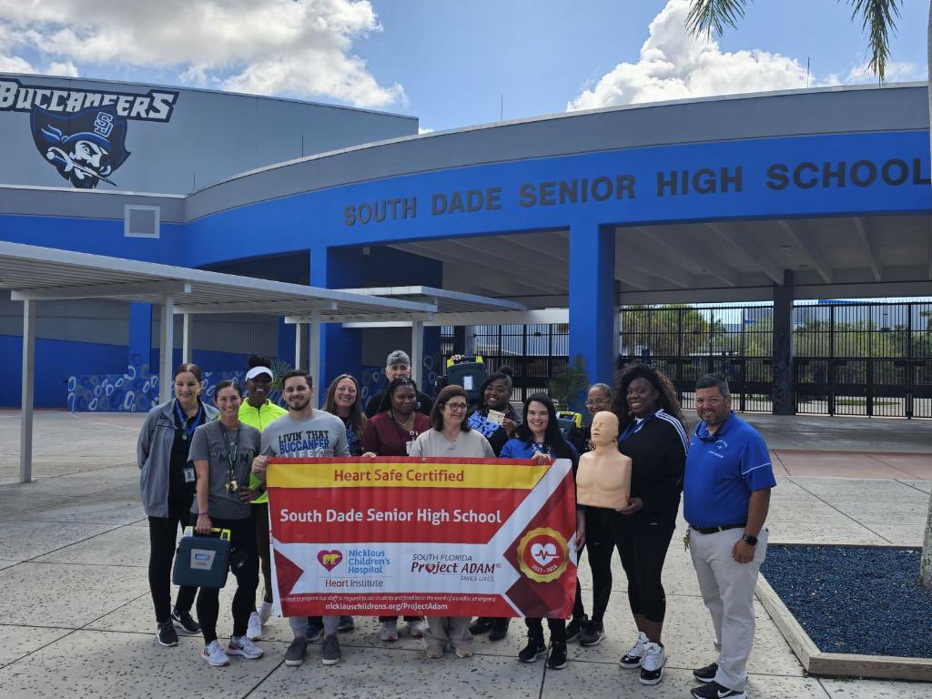 South Dade Senior tweet media