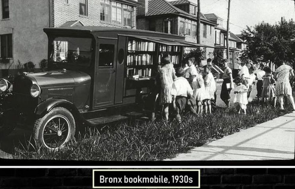 Bronx Bookmobile in the 1930s. #NewYorkCity Little Black Book amzn.to/3OPjEet #NewYorkMinute amzn.to/3saytxs #NewYorkTimes #Manhattan #bronx #newYork #kindleunlimited #nyc #newyorktough