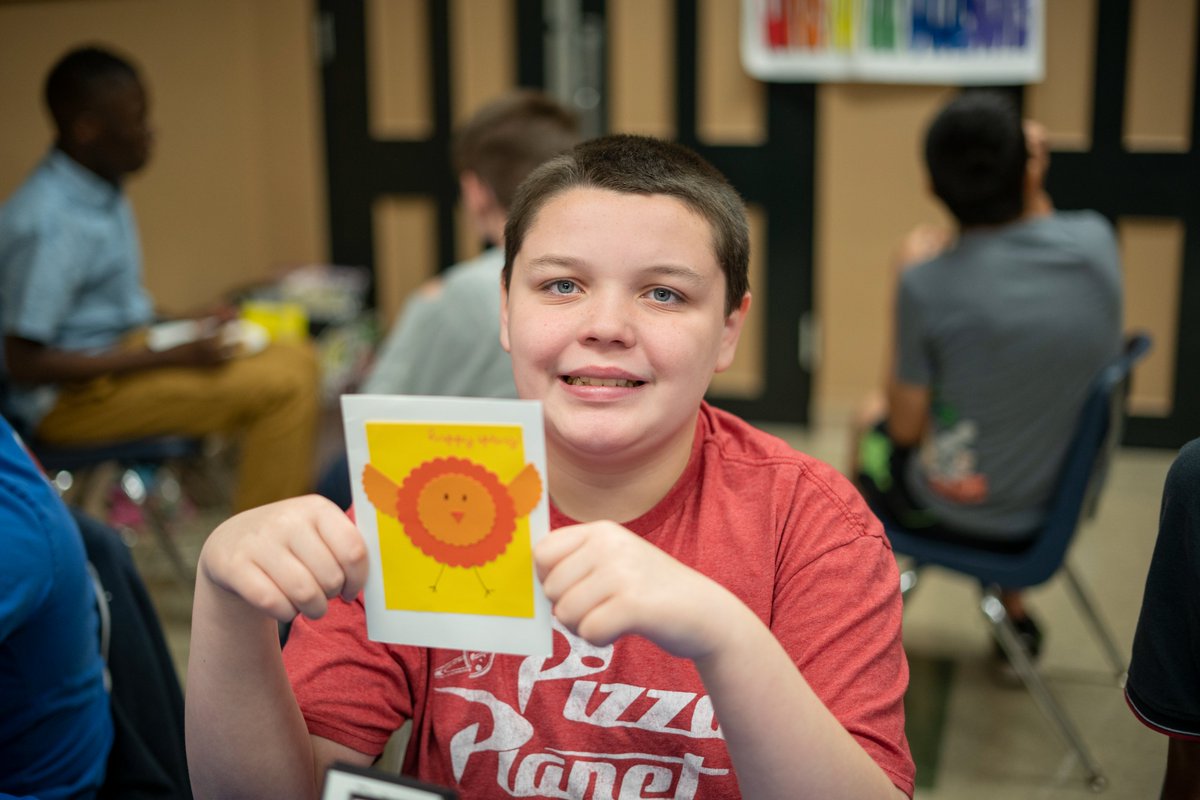 ccsdschools's tweet image. With mother’s day coming up, a group of Festa students made a TON of cards to give to the community last week! After designing and preparing the cards these students set up a stand on Friday to hand them out, collecting donations for #CommunityBasedLearning programs as they went!