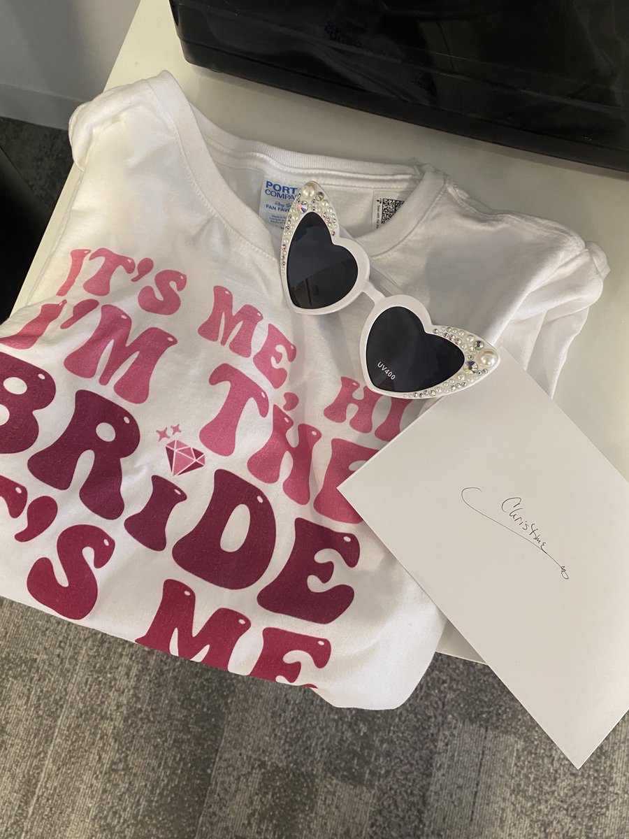Christine Blake (@cblakepr) on Twitter photo I'm usually in the "know" of all the happenings at <a href="/W2Comm/">W2 Communications</a>, but they surprised me with this one! So grateful for the best and most thoughtful team in the biz! I'm usually in the "know" of all the happenings at <a href="/W2Comm/">W2 Communications</a>, but they surprised me with this one! So grateful for the best and most thoughtful team in the biz!