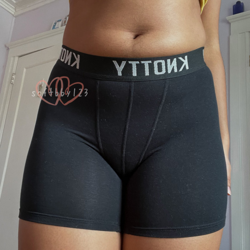 Chloe ♡🌷 bush princess on Twitter "Sweaty workout boxers by