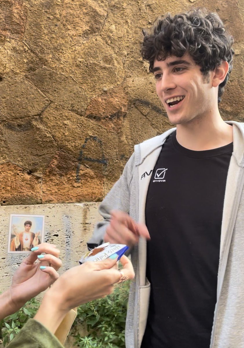 marti ⭐️⭐️ ~ 🤪🫶🏻 tweet media