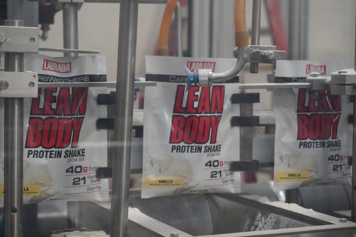 PreMarkHS's tweet image. It's a Lean Body type of day!💪If you're counting carbs take a look at Labrada's Lean Body Carb Watchers protein shakes!
@Labrada_NTRN 

#premark #health #science #leanbody #leanbodynation #leelabrada #labrada #labradanutrition #carbwatching #supplements #protein #explorepage