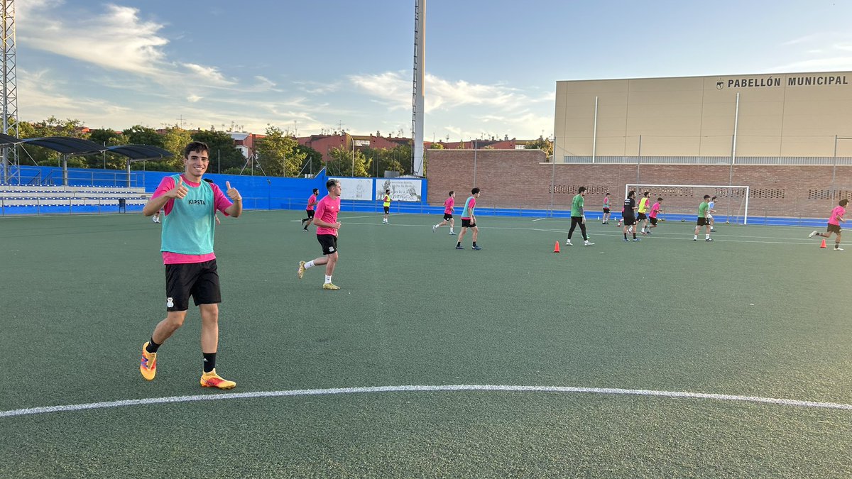 AAlgabeno's tweet photo. ๐ ๐๐ฅ๐ง๐๐ฆ โ
El equipo arrancรณ la semana de entrenamientos, seguimos trabajando para preparar de la mejor manera el prรณximo partido en casa.
๐ธ๐
#ParaVOLVERaVOLVER https://t.co/u0bEdxSmvf