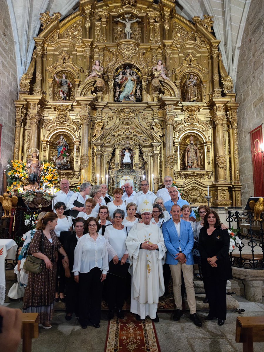 Novena en honor a San Isidro Labrador, en la Iglesia Parroquial de Nuestra Señora de la Asunción de Malpartida de Cáceres.