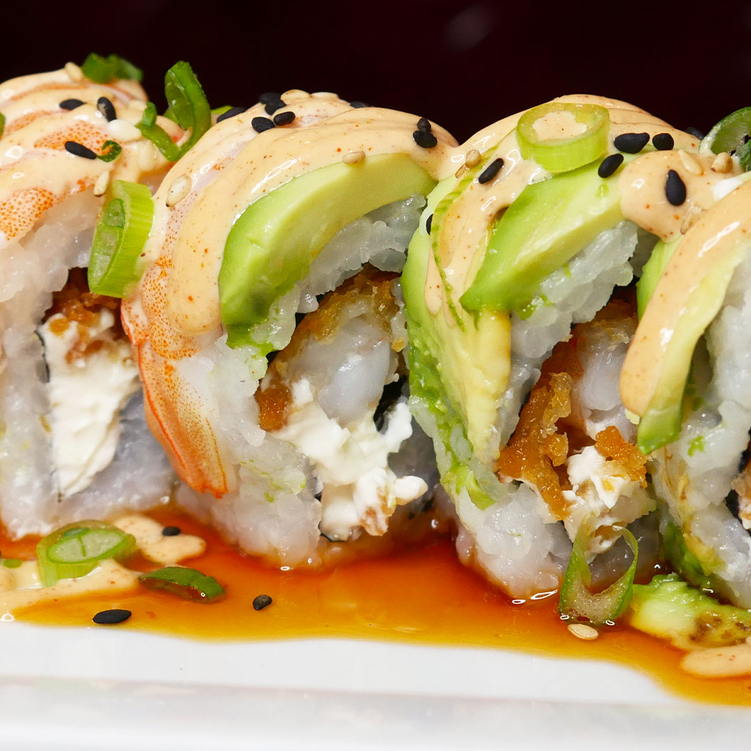 Why is it called the 𝐘𝐮𝐦-𝐘𝐮𝐦 𝐑𝐨𝐥𝐥? Grab some chopsticks &amp; you'll soon find out! 🥢

⏰ Open Daily @ 11a
📍 #DowntownDisney