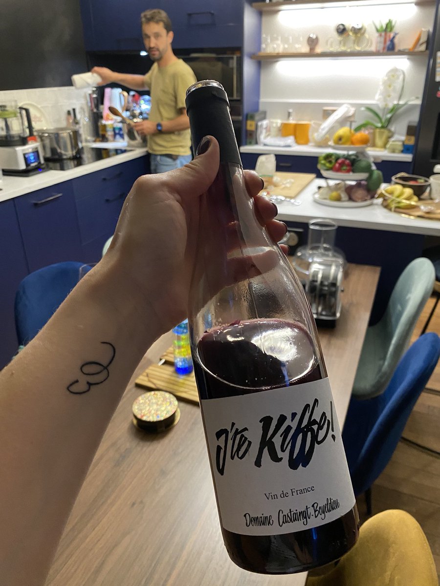 elisahauet's tweet photo. Au fait @Cedric_Gatay, tu sais que je te kiffe ? 🥰 #commeunchef #prebirthday https://t.co/O75u5breyd