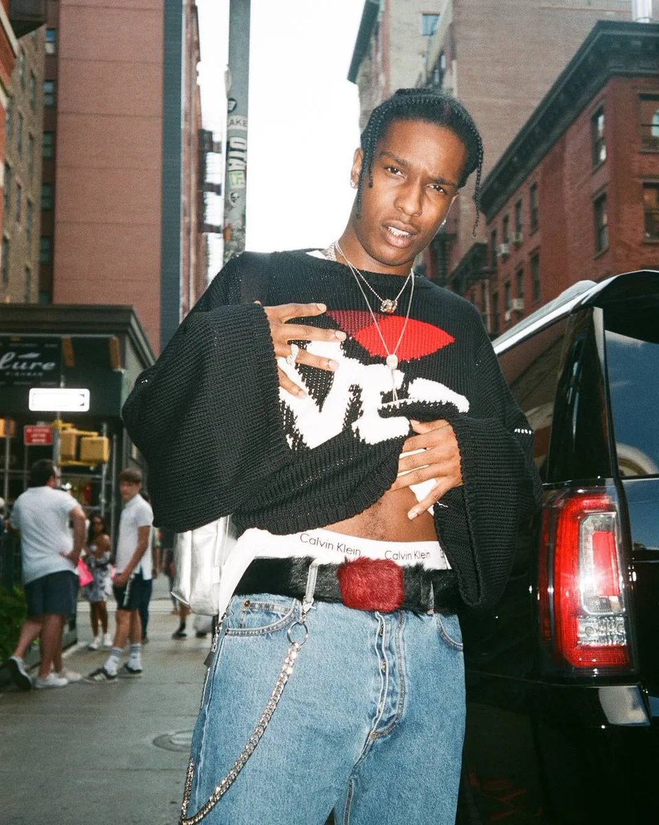 HardestFitPics's tweet photo. A$AP Rocky in Raf Simons, 2017 https://t.co/L7IatJcqoU