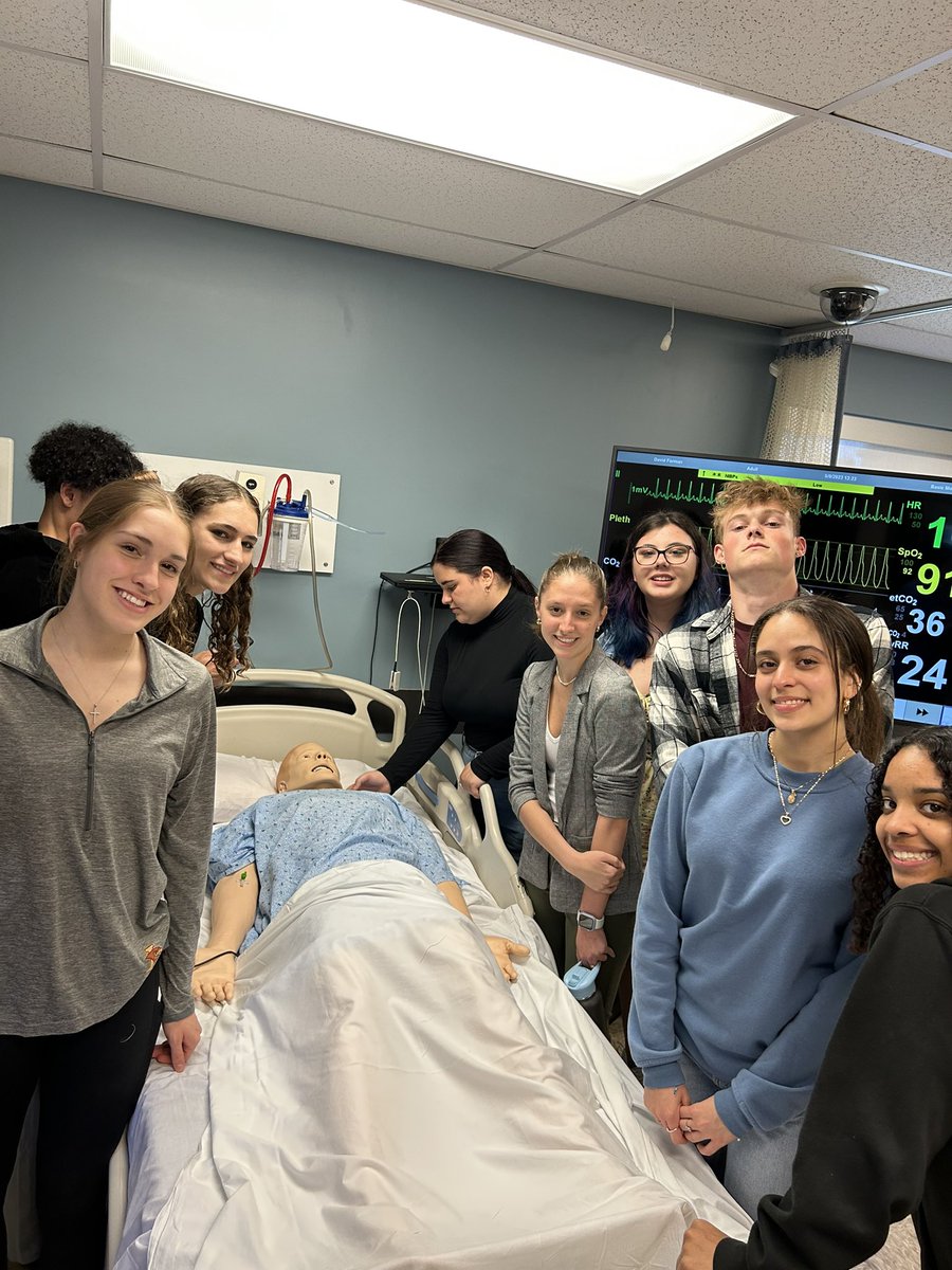 DrKeshodkarS's tweet image. Thank you Dr. Akusoba, Mrs. Cuda and your team for hosting @LibertyHigh @PLTWorg Biomed students at your campus and the sim center labs, Anatomage table and more @mystlukes 🩺🩻🥼🧬@Leesonscience @MissRichardsLHS @MrLittleScience @BethlehemAreaSD