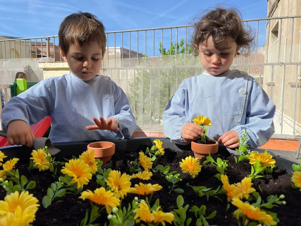🏵️🌸🌼 Els nens i nenes de Llar 2 han gaudit del Minimon de la primavera! 

#petitestellanova #petitestel #llardinfants #llardinfantspetitestel #llar2 
#educació #escola #terrassa instagr.am/p/CsCJXC6LMK7/