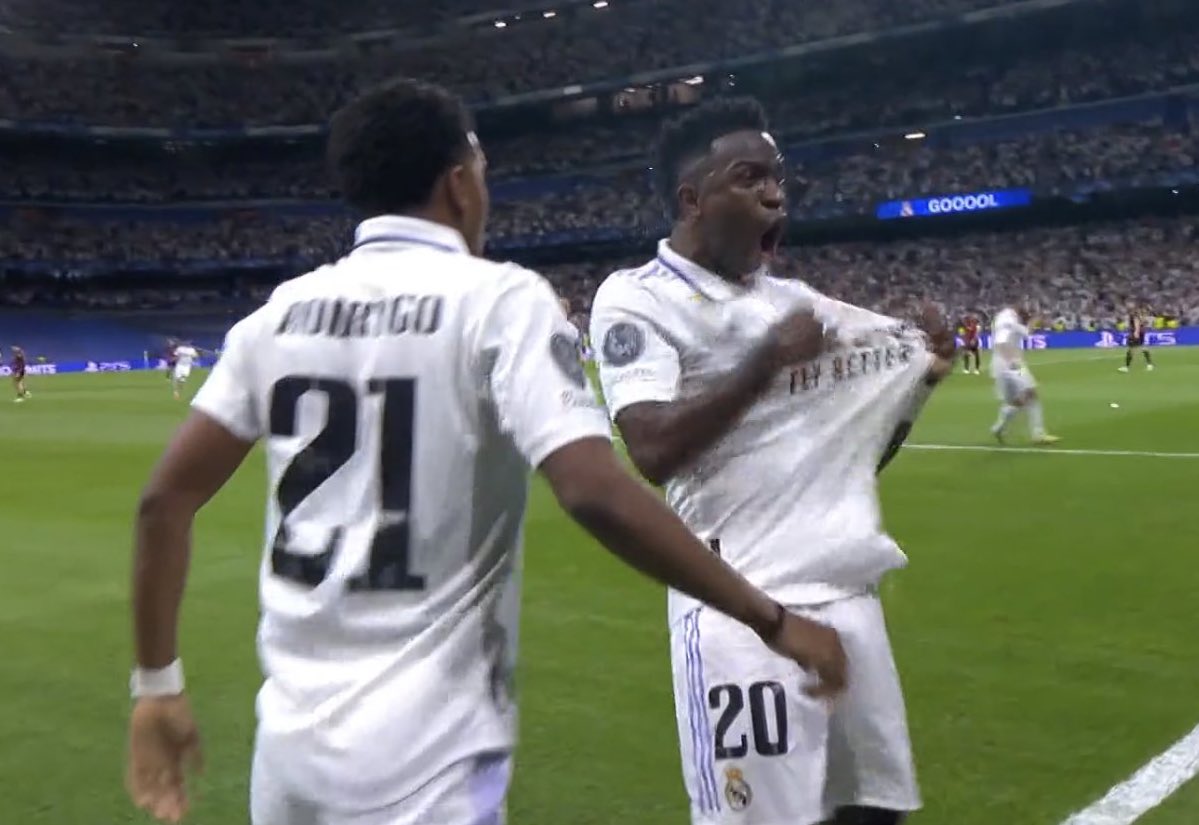 CR7Brasil's tweet photo. SIMPLESMENTE VINICIUS JR, O MELHOR JOGADOR DO MUNDO https://t.co/gxkL5H9g4Z