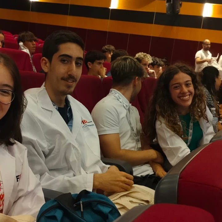IES Maimónides tweet media