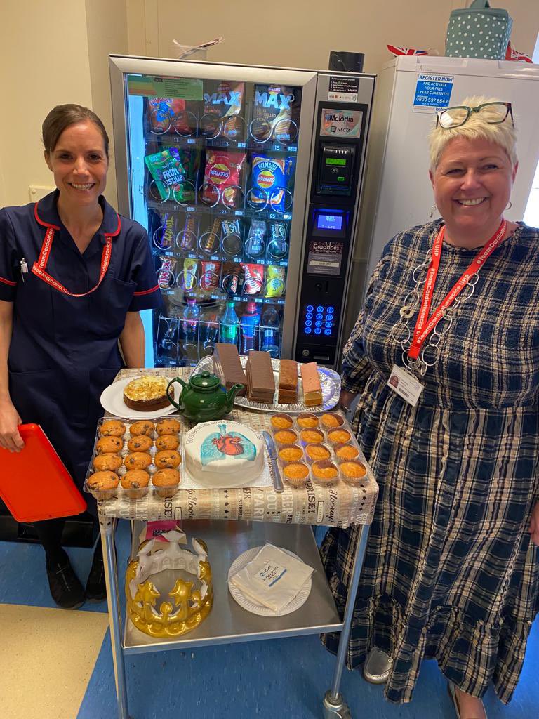 Great welcome to the team for Matron <a href="/charlie_hennah/">Charlie Hennah</a> today from #uhpteamcardiothracics theatre staff. Fab cake! 👏👏<a href="/Nickymetty/">Nicky Metcalfe</a> <a href="/edge_edge1/">Daniel Edge</a> <a href="/UHP_NHS/">University Hospitals Plymouth NHS Trust</a> <a href="/DerrifordNurses/">UHP Nursing 💙</a> <a href="/TheatreUhp73323/">CardiothoracicTheatreUHP</a> <a href="/Copples1Rebecca/">Rebecca Copplestone</a> <a href="/RebeccaNic_Pin/">Rebecca Pinhey</a>