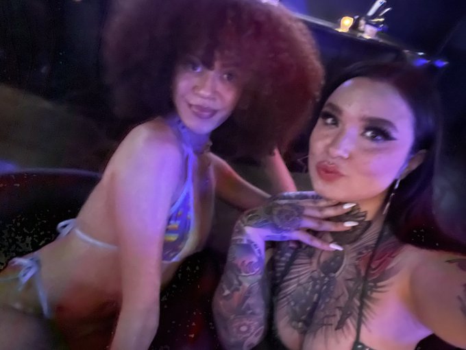 I work with literally the baddest girlies in the world https://t.co/QiU8OgRlB0<a href="/tag/slimthick"class="tags"><span>#slimthick</span></a><a href="/tag/onlyfans"class="tags"><span>#onlyfans</span></a><a href="/tag/onlyfans_girl"class="tags"><span>#onlyfans_girl</span></a>