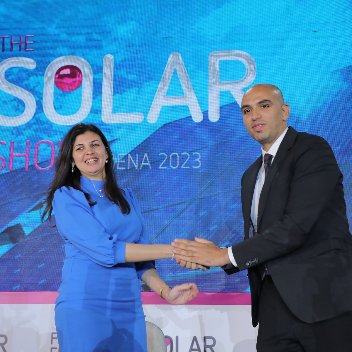 SolarShowMENA tweet picture