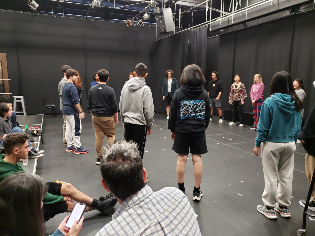 Killarneyvsb39's tweet photo. Connection Crew and Counselling Dept presents Mental Health May Theatre Sports workshop. Great opportunity for students to engage in improv, and connect with each other in @VSB39 https://t.co/KQZ31Y7rR5