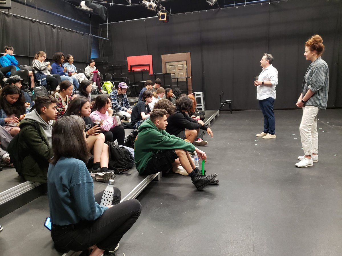 Killarneyvsb39's tweet photo. Connection Crew and Counselling Dept presents Mental Health May Theatre Sports workshop. Great opportunity for students to engage in improv, and connect with each other in @VSB39 https://t.co/KQZ31Y7rR5