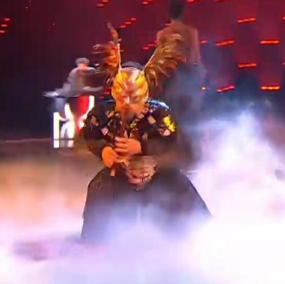 izabella 🇫🇮🇸🇮🇺🇦🇦🇺🇦🇹🇲🇹🇲🇩🇩🇪🇳🇴 on Twitter "the epic flute guy has many