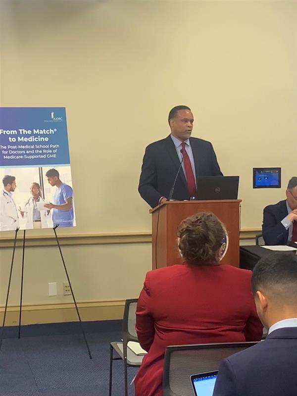 AAMCtoday's tweet photo. Thanks to @AtulGroverMD, Geoffrey Young, &amp; @LJMarquez for sharing insights on the pathway to becoming a physician and the role of The Match® process &amp; discussing Congress’ role in supporting physician training through Medicare-supported GME. https://t.co/voeK8VNbPd https://t.co/4IgSToFPsm