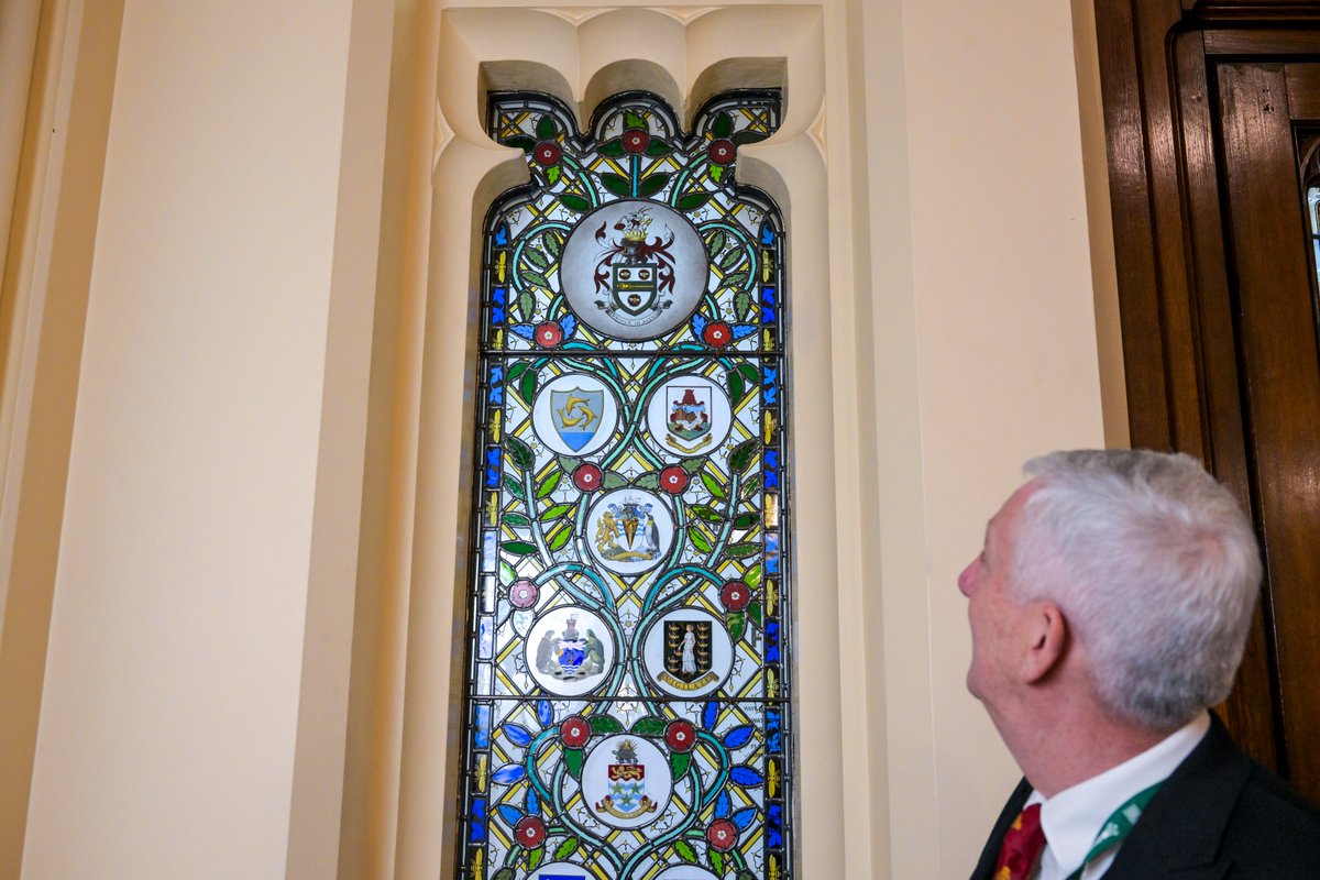 CommonsSpeaker's tweet image. This evening we celebrated an important milestone - the unveiling of the stained-glass windows here in Speaker’s House. They are, and will forever be, tangible reminders of the strong and close links between the UK, The Overseas Territories and Crown Dependencies.
