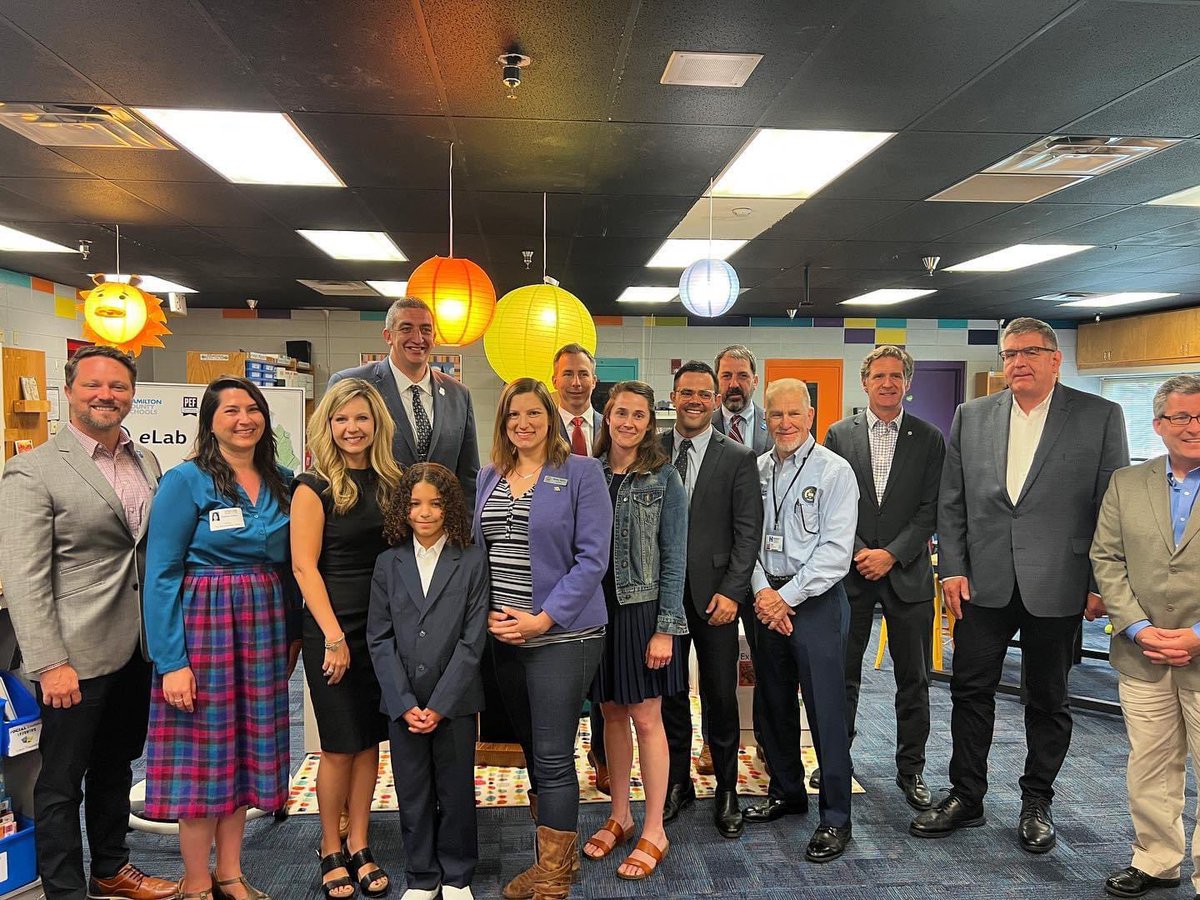 Michael Stone (@coachstone12) on Twitter photo At <a href="/redbankelem/">Red Bank Elementary</a> yesterday, <a href="/pefchattanooga/">PEF Chattanooga</a> announced we have receive $5.3m in funding to expand <a href="/VWeLabs/">VW eLabs</a> to 34 more schools w/ a special focus on environmental remediation! I’m thankful for the continued partnership w/ <a href="/vwfactoryusa/">VW Chattanooga</a> & <a href="/hamcoschools/">Hamilton County Schools</a>.
newschannel9.com/amp/news/local… At <a href="/redbankelem/">Red Bank Elementary</a> yesterday, <a href="/pefchattanooga/">PEF Chattanooga</a> announced we have receive $5.3m in funding to expand <a href="/VWeLabs/">VW eLabs</a> to 34 more schools w/ a special focus on environmental remediation! I’m thankful for the continued partnership w/ <a href="/vwfactoryusa/">VW Chattanooga</a> & <a href="/hamcoschools/">Hamilton County Schools</a>.
newschannel9.com/amp/news/local…