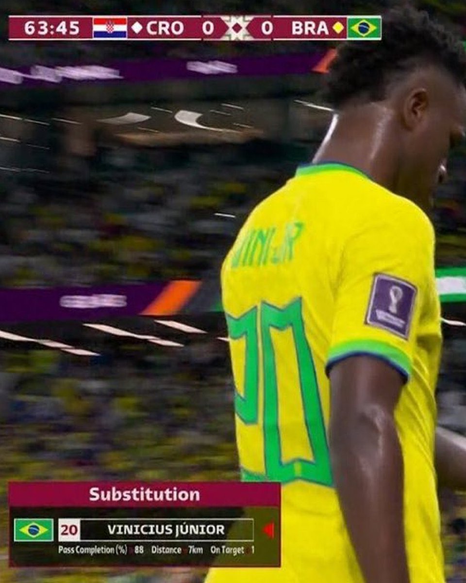 De Sola | مع مرور كل يوم ، يُصبح المشجّع غاضبًا أكثر فأكثر .