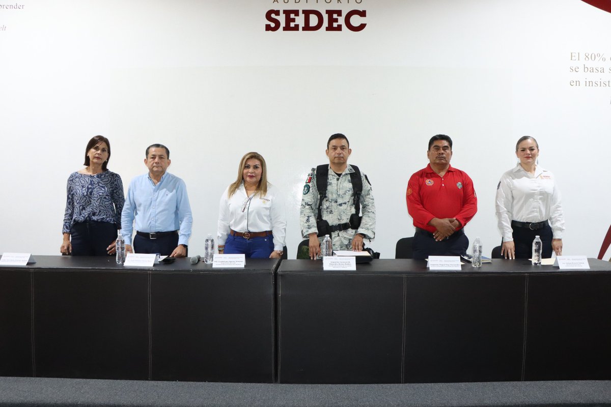 SEDEC_Tab's tweet photo. #SEDECinforma | Se realizó la instalación del Comité de Abasto Privado en Situación de Emergencia #PRAPSE, tiene como objetivo restablecer el abasto privado de productos de primera necesidad, en las zonas afectadas por situaciones de desastres naturales.
#Tabasco https://t.co/yA32ltvTqB