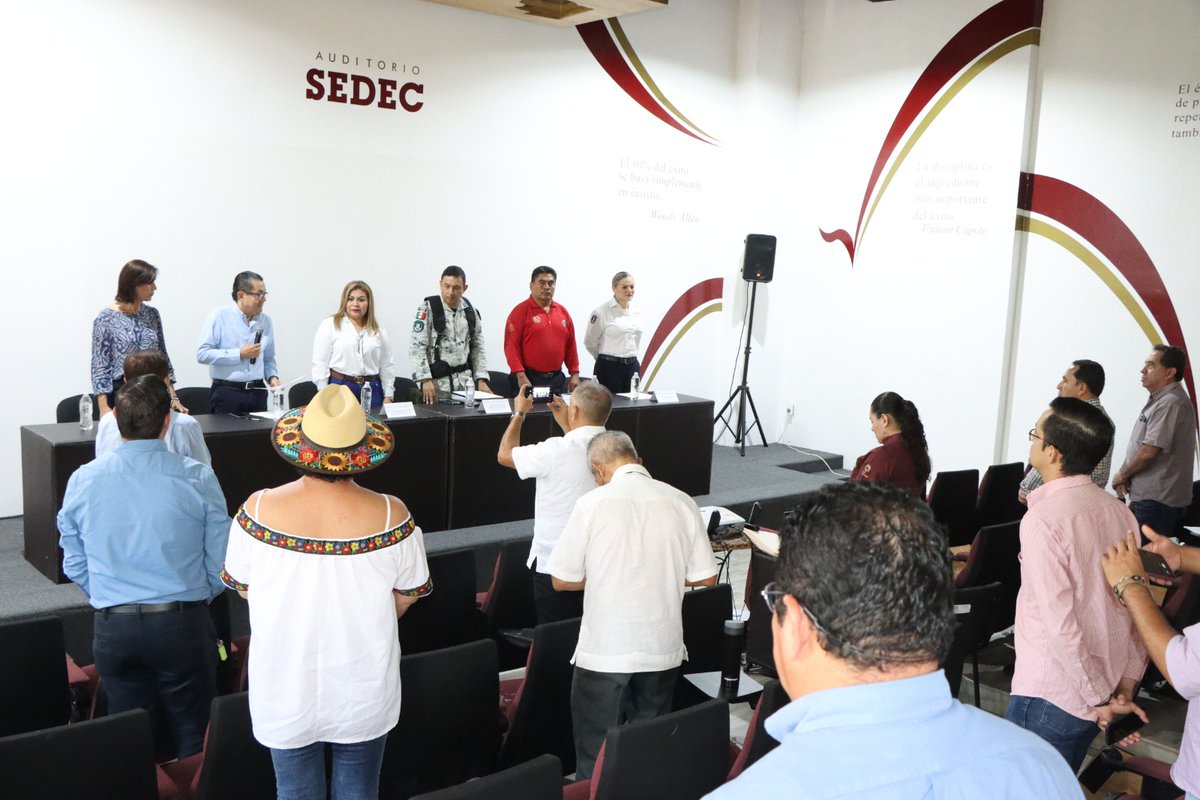 SEDEC_Tab's tweet photo. #SEDECinforma | Se realizó la instalación del Comité de Abasto Privado en Situación de Emergencia #PRAPSE, tiene como objetivo restablecer el abasto privado de productos de primera necesidad, en las zonas afectadas por situaciones de desastres naturales.
#Tabasco https://t.co/yA32ltvTqB