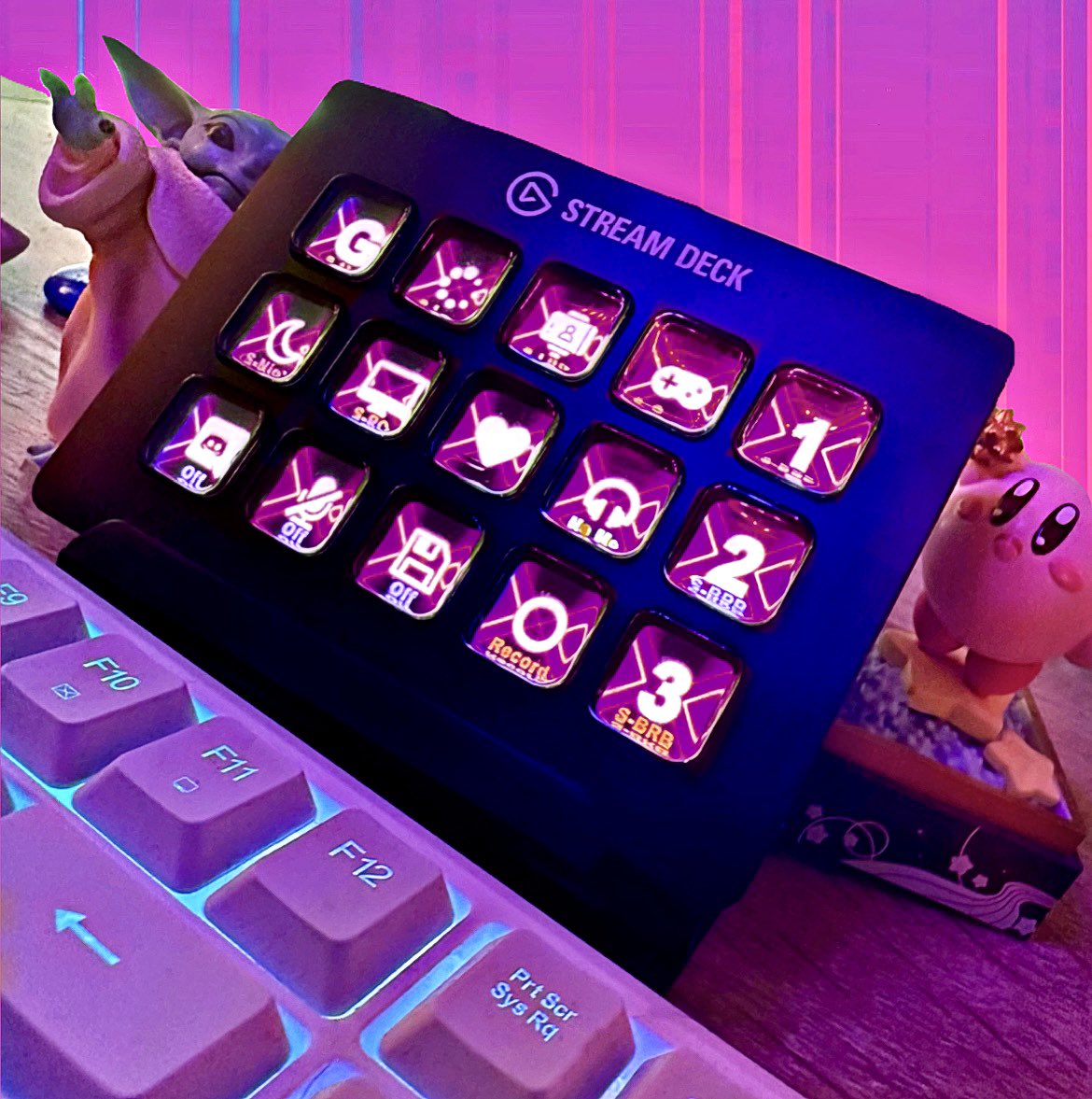 Got this baby all customized and setup, ready for tonight’s stream!! Can’t wait to test it out 💗Come say Hi! 😉 9:30 CST 
#streamdeck #elgato #setup #streamlabs #streamer #elgatogaming #twitch #gamer #gamergirl #twitchaffiliate #livestream #nerdygirl #pink #findme