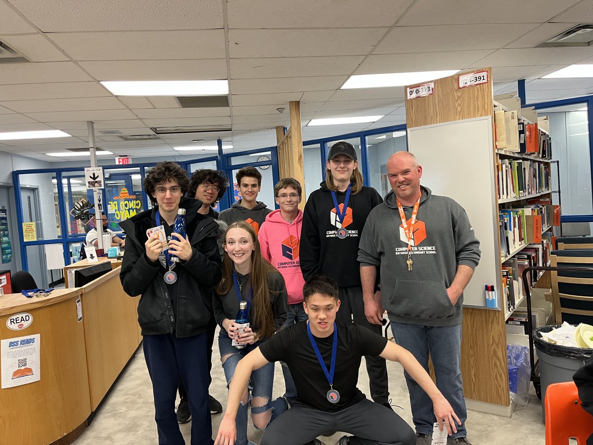 bssCompSci's tweet image. Today @BayridgeSS_LDSB hosted 100 students at the first annual Bayridge Coding Invitational for HS students. While HC may have taken the gold across the street, BSS took silver and bronze! Thanks to @wendypowley, Noon, Mike, and Aydan from @QueensComputing for coming to support!