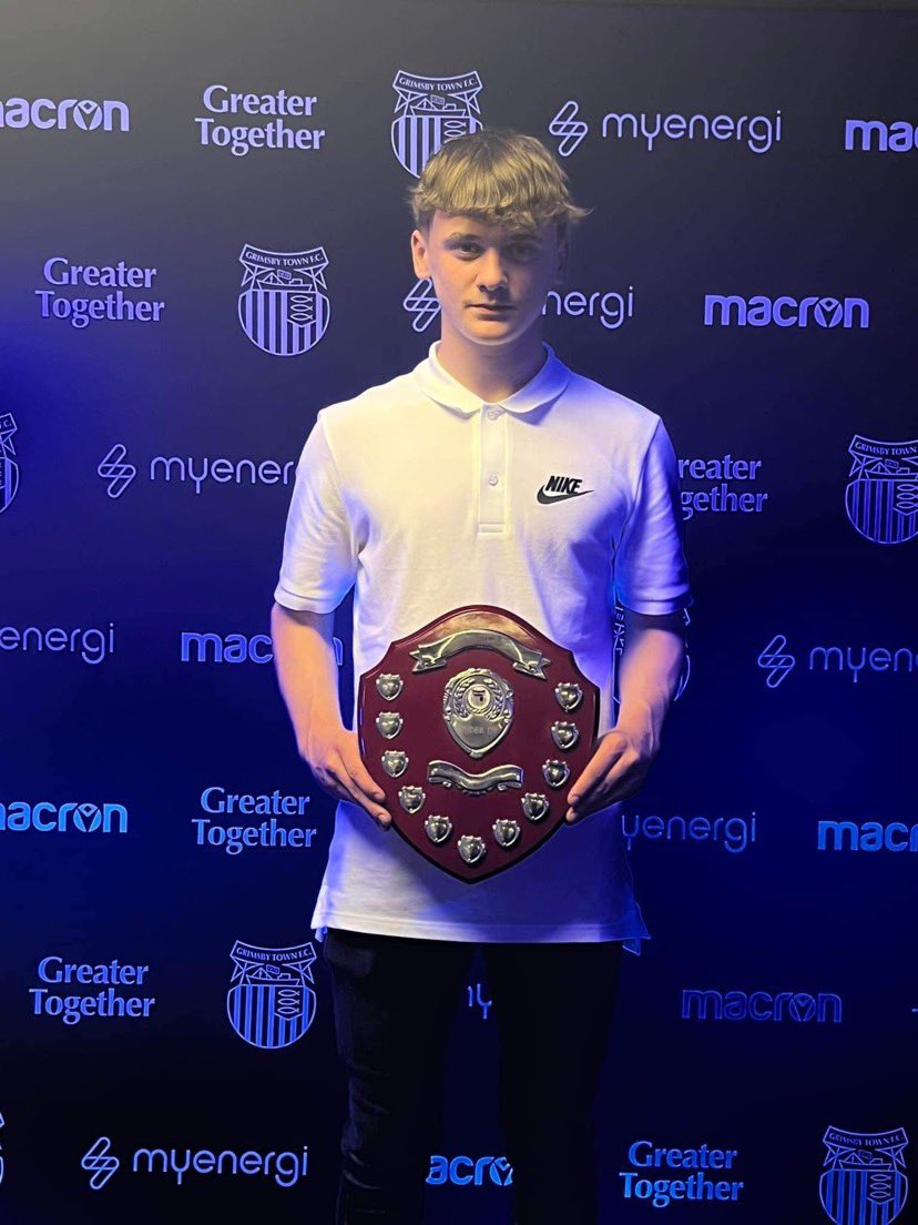 Huge well done to Carlo Midwinter, who has been awarded under 15 player of the year in his first season at Grimsby Town. A fantastic achievement Carlo! #brightfuture #dreambelieveachieve ⚽️ <a href="/officialgtfc/">Grimsby Town F.C.</a>