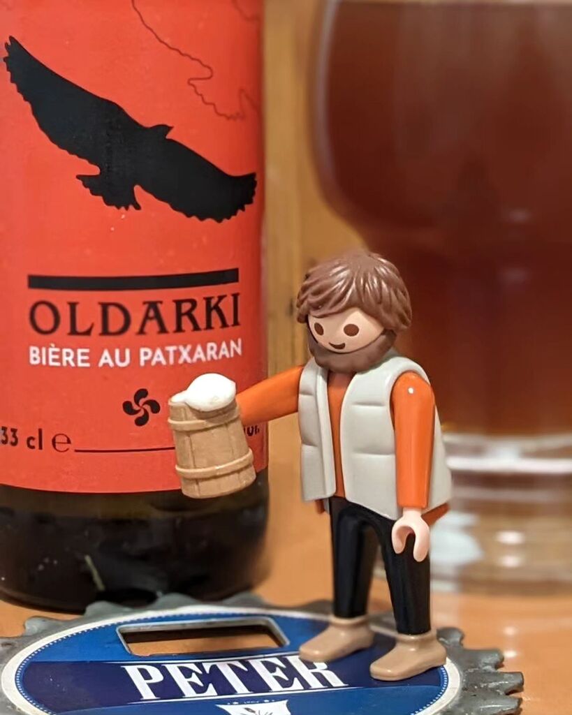 pedroferrerfoto's tweet photo. NUEVE!!!! 9
Comienza la cuenta atrás para el reto de las mil.
Y lo hacemos con una rareza muy especial. Del país vascofrancés me trajeron esta delicatessen que lleva nada menos que pacharán. Sabor a anís, endrinas y caramelo. Y no sé qué mas, jajaa https://t.co/23nC911St2 https://t.co/t6tnuFZ1s4
