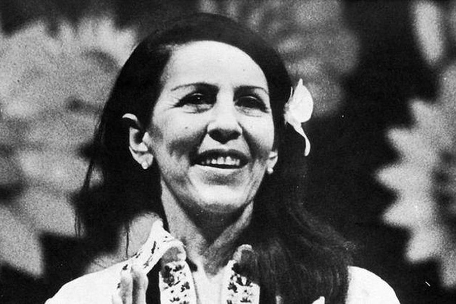 Aquel 9 de mayo de 1920 Media Luna recibió a la Flor de la Revolución. A 103 años del natalicio de Celia Sanchez Manduley el #ipudubrocq la recuerda.🌷

#efeméridesdubrocq
#FEEMMatancera
#FEEMdeCUBA
#aniversario102delipudubrocq