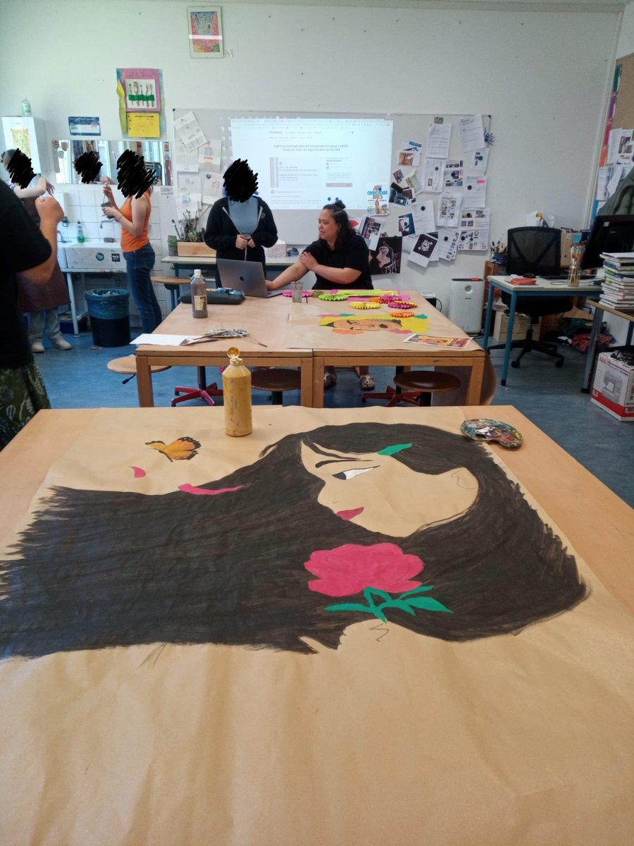 Kristina Pennell-Götze (she/her) tweet media