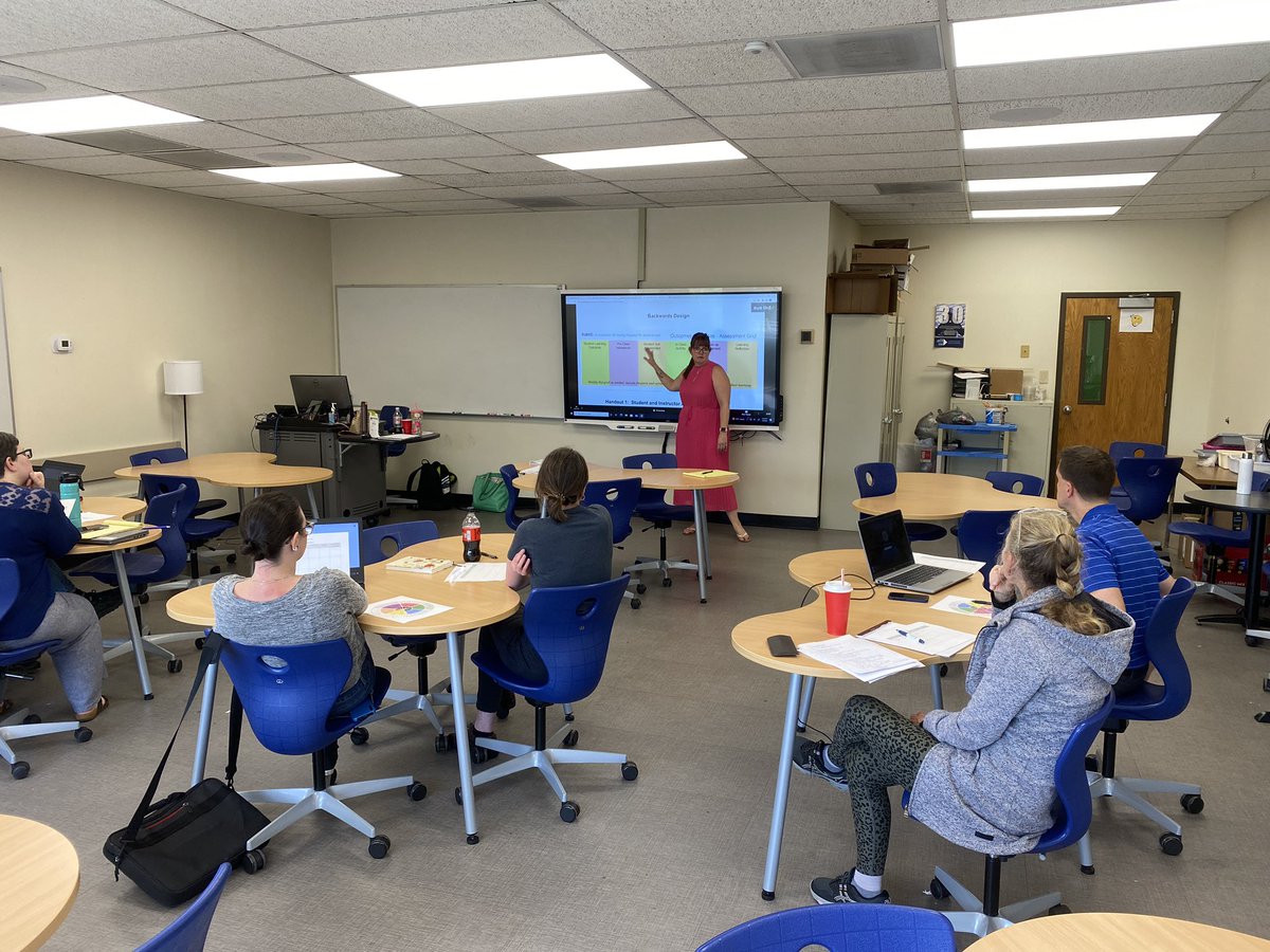A small glimpse of our wrap-up workshop series today!

Thanks to everyone who participated!

The CFE is excited to engage with our faculty and grow our community!