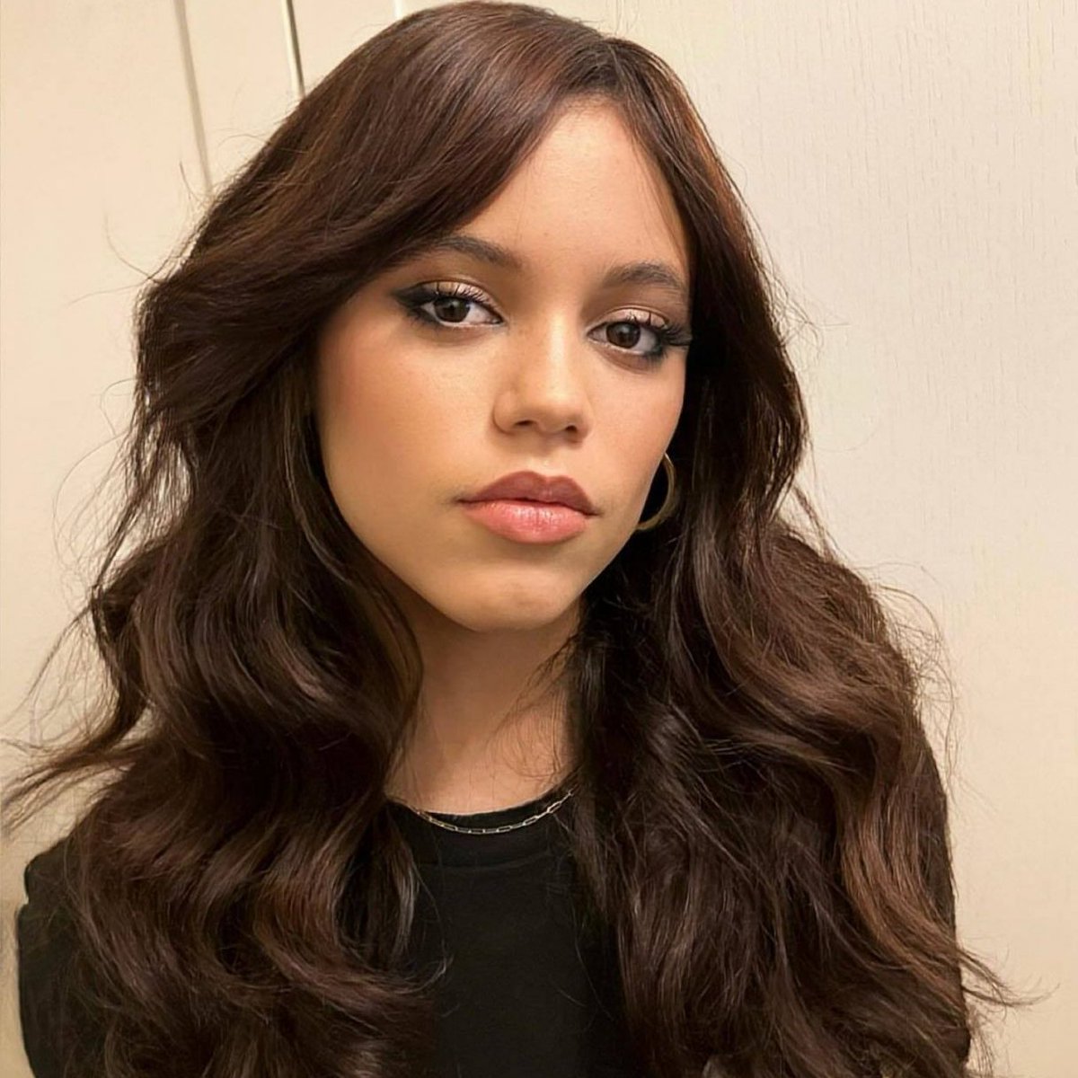 SeriesBrasil's tweet image. 🚨 Winona Ryder e Jenna Ortega serão mãe e filha em "Os Fantasmas Se Divertem 2", filme de Tim Burton.