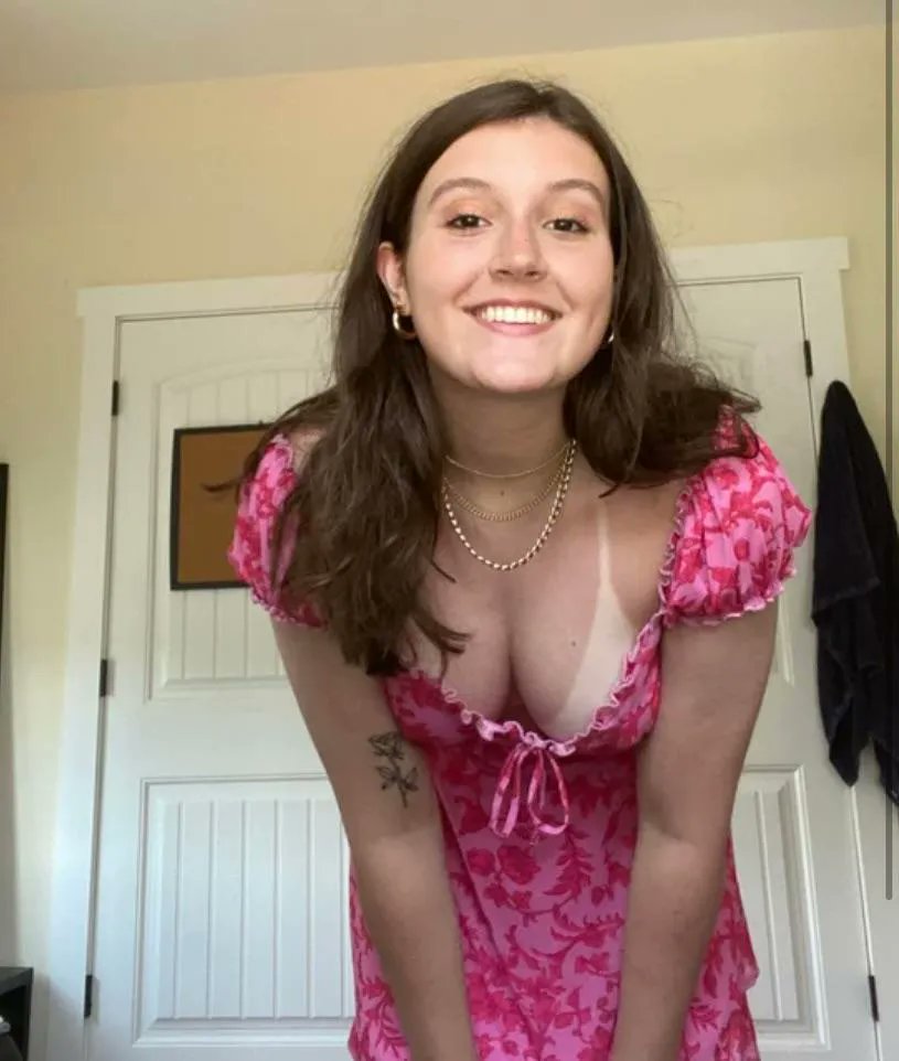 Nude Selfies on Twitter: "Meet girls who love comics and anime. https