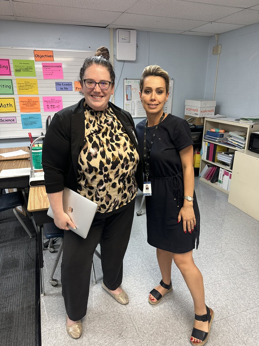 Great things are happening in <a href="/ClarkCountySch/">CCSD</a>! Shoutout to Ms. Salamian from McCall ES who earned a level 1 badge in Reflection &amp; Growth Mindset yesterday! Her evidence was on point and she’s well on her way to level 2! 🎉 @mitziclarkrich <a href="/engage_learning/">engage2learn</a>