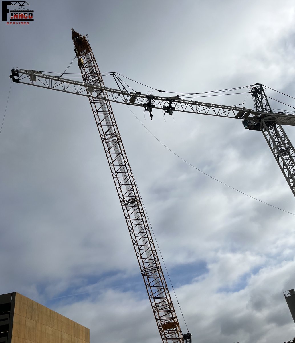 FinncoServices's tweet photo. It’s like poetry in motion with our team on the crane. We know this 575 will be sure to make your day. 😎🏗 #TowerCraneTuesday | #FinncoServices #TutorPerini #TerexCranes #Terex #TowerCranes #Construction #Building #ConstructionServices #NewDevelopment #LosAngeles #California https://t.co/FiLsJra6br