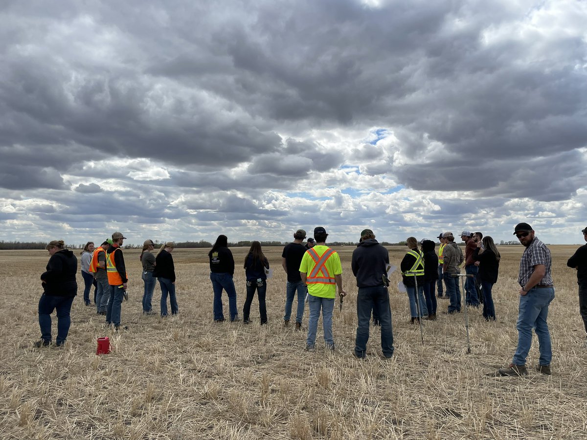 Great day with a great group of summer students and new CPA staff at our NorthSk Nutrien agronomy training. Excited for our new group of keen minds! @NutrienAg_CSK <a href="/NutrienAgRetail/">Nutrien Ag Solutions</a>