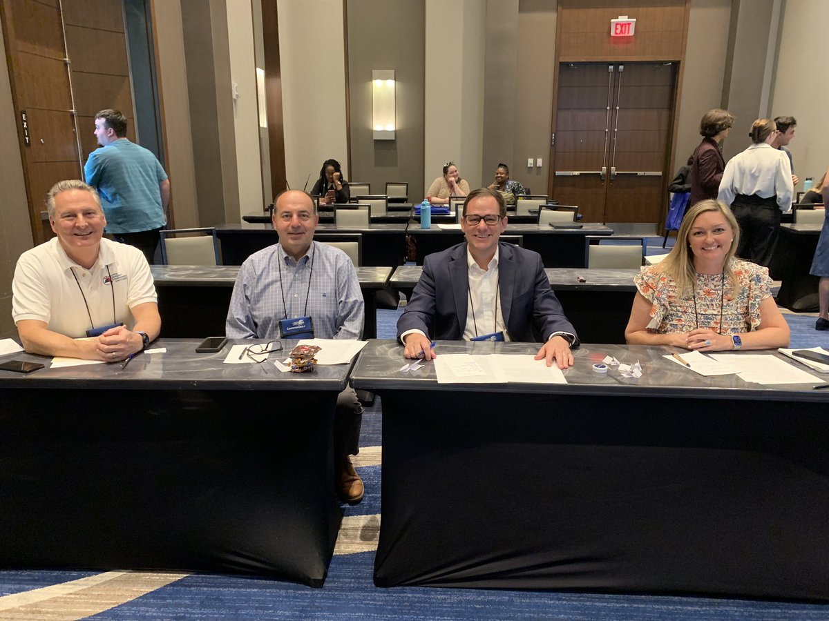 FLGHC_Students's tweet photo. I would like to thank Tyler Nolen and our wonderful panel of experts for teaching us so much much today about interview techniques. This has been such an enlightening experience. I highly recommend this training session! #GHC2023 #FutureofEM https://t.co/8tTZ1VmREa