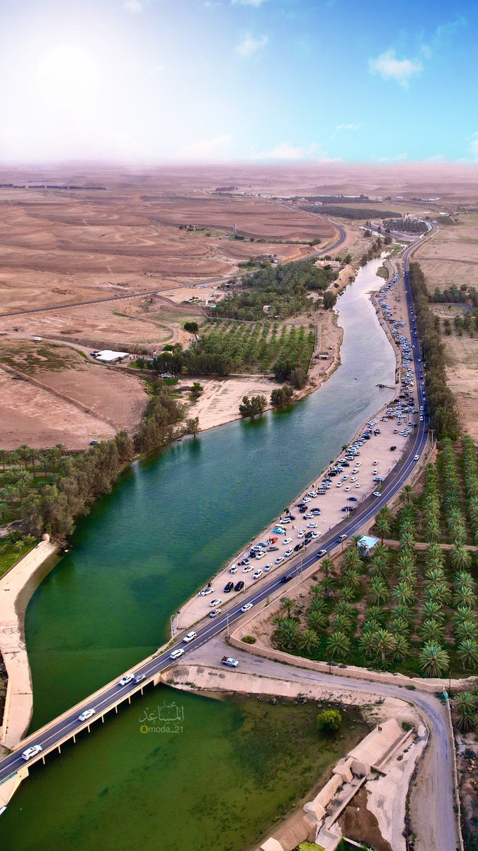 68A16m's tweet photo. في حال تم تفريغ سدود #المجمعة رغماً عن مطالبة المزارعين وأهالي المجمعة وتجاهلاً لمناشدتهم #وزارة_البيئة_والمياه_والزراعة @MEWA_KSA  فقل على مزارع المجمعة ونخيلها السلام واعان الله المزارعين على تكبد الخسائر .
وقل : لأهل المجمعة سلاماً على بحيرات وادي المشقر التي طالما اشتقتم لها وفرحتم هذه الايام بها فقد قُتلت متعتكم بمناظر المياه بتفريغ مصدرها وانقطاع مدد التغذية عنها ومصيرها ال��فاف .
وقل لضيوف المجمعة وزائريها والسياح : عذراً لم يعد عندنا ماسمعتم وشاهدتم الصور المنقولة عنه .
وأملنا في صاحب الرؤية الثاقبة والمبادرات الهادفة #ولي_العهد_الأمير_محمد_بن_سلمان  اعانه الله وأمده بتوفيقه بالتكرم والتلطف بتوجيه من يلزم بمنع الضرر عن مزارعي المجمعة خصوصاً وأهلها وزائريها عموماً والتعامل مع حالة سدود المجمعة بما يتلائم مع المصلحة العامة التي يعلمها أهلها ومدى حاجتهم لبقاء المياه في سدودهم التي كلفت الدولة الملايين من أجل اسعادهم واعانتهم على توفير لقمة عيشهم ومن المعلوم بأن الهدف من إنشاء سدود المجمعة زيادة المخزون الجوفي للمزراع وليس لد��ء خطر السيول كما هو معمول به في مناطق تختلف حالها عن حالة المجمعة وحاجتها لتحزين المياه والاستفادة منها  لأطول فترة ممكنه .
أملنا في الله ثم في ولاة أمرنا كبير وهم من كل خير لنا قريب أد��م الله عزهم .
     والسلام ..