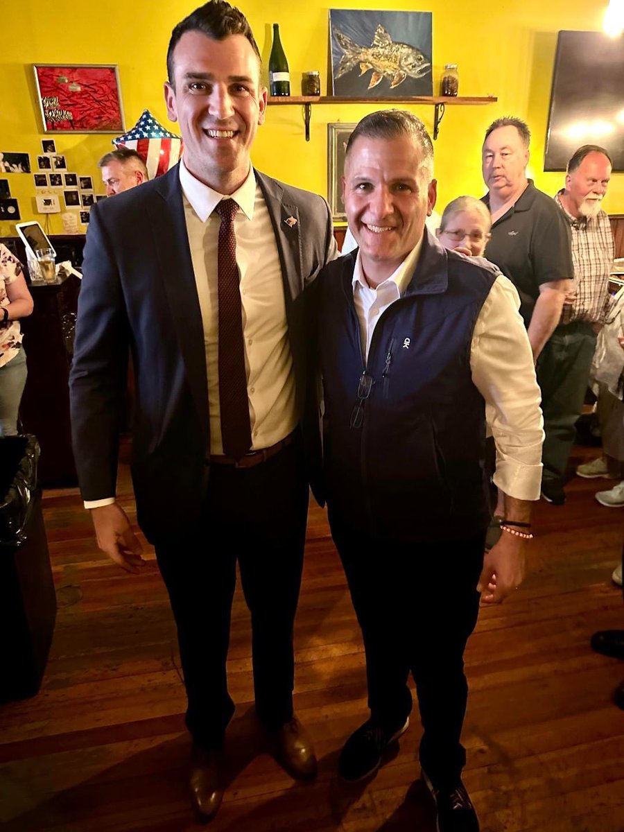CCGOP1's tweet photo. MAJOR ENDORSEMENT🎉: @marcmolinaro endorsed Ryan Carty for District Attorney, praising Carty as a compassionate, experienced prosecutor and the only choice for Columbia County. Join us in supporting Ryan Carty for DA! #votesafety #voteexperience #experiencematters #votecardyforda https://t.co/ltXG97bIqY