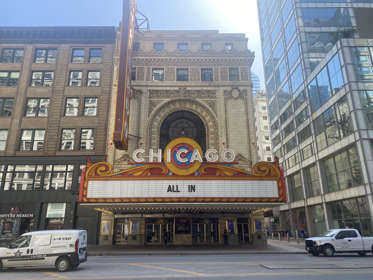 Totuccio1983's tweet photo. Coming back from @PancreasClub and @DDWMeeting in Chicago. Talking about access to adjuvant therapy and learning about neoadjuvant therapy and 
perioperative care. Committed to research! @PancreasVerona @EAHPBA @IHPBA @AISP_Pancreas @gimalleo @ga3lion @a_burez @LMaggino https://t.co/bSdRpTBgnT