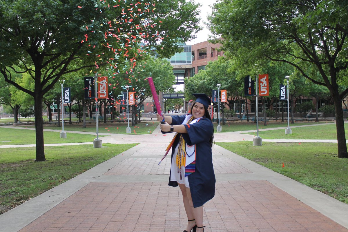 ariannaguzmann's tweet photo. B.A. in Criminology and Criminal Justice ✅ 
Minor in Psychology ✅ 
2 years Alpha Phi Sigma President ✅ 
3 years G-Force Mentor Coordinator ✅ 
UTSA Ambassador ✅ 
Cum Laude Honors ✅ 
3x Deans/4x Presidents List ✅ 
2 Internships ✅ 
Grad (or Law) School 🔜 

T-Minus 11 days! https://t.co/JVVgwmGgnQ